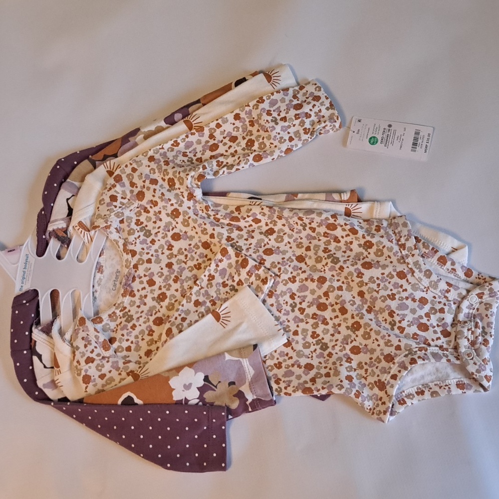 Carter's Long Sleeve Onsie Bodysuit Set